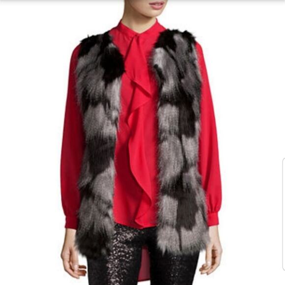 Faux Fur Vest - Picture 1 of 8